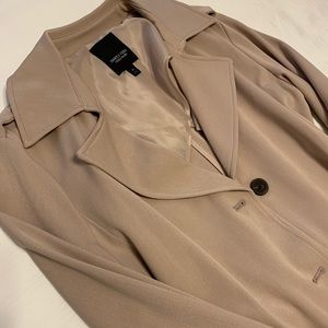 NWOT Simply Vera Vera Wang Trench Coat